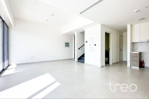 Townhouse in The Valley, Dubai 3 bedrooms, 73.95 sq.m. № 133932 - photo 15