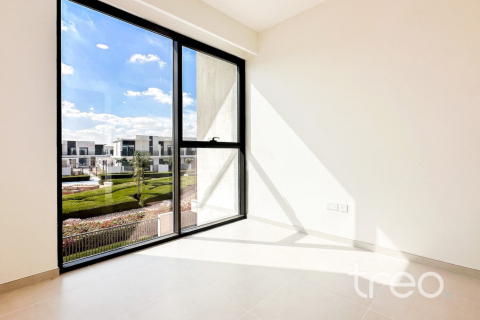 Townhouse in The Valley, Dubai 3 bedrooms, 73.95 sq.m. № 133932 - photo 6
