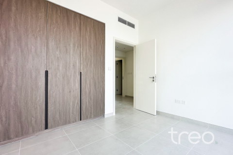 Townhouse in The Valley, Dubai 3 bedrooms, 73.95 sq.m. № 133932 - photo 9