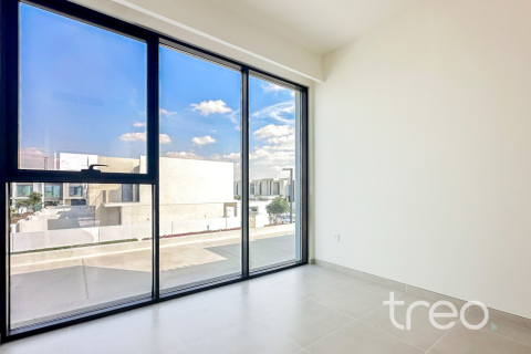 Townhouse in The Valley, Dubai 3 bedrooms, 73.95 sq.m. № 133932 - photo 11