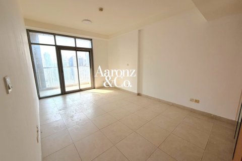 Apartment in Jumeirah Lake Towers, Dubai 5 bedrooms, 270 sq.m. № 133931 - photo 11