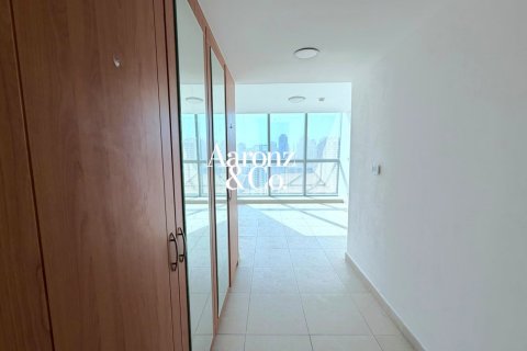 Apartment in Jumeirah Lake Towers, Dubai 5 bedrooms, 270 sq.m. № 133931 - photo 16