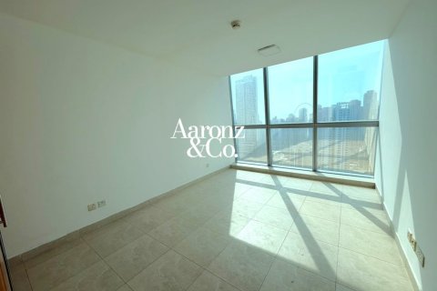 Apartment in Jumeirah Lake Towers, Dubai 5 bedrooms, 270 sq.m. № 133931 - photo 7
