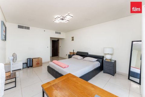 Apartment in Palm Jumeirah, Dubai 3 bedrooms, 219.7 sq.m. № 110868 - photo 17