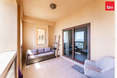 Apartment in Palm Jumeirah, Dubai 3 bedrooms, 219.7 sq.m. № 110868 - photo 24