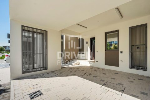 Adosado en Tilal Al Ghaf, Dubai, 3 dormitorios, 202 m², № 86426 - foto 2