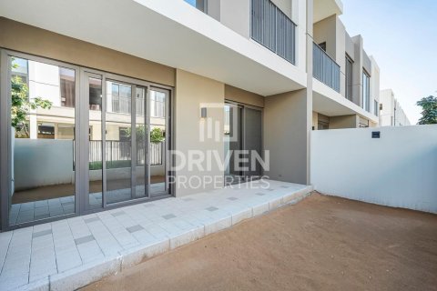 Adosado en Tilal Al Ghaf, Dubai, 3 dormitorios, 202 m², № 86426 - foto 22