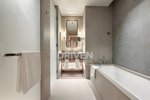 شقة في Vida Residences Dubai Mall, وسط مدينة دبي, دبي 2 غرف نوم, 113.16 م² رقم 125367 - صورة 18