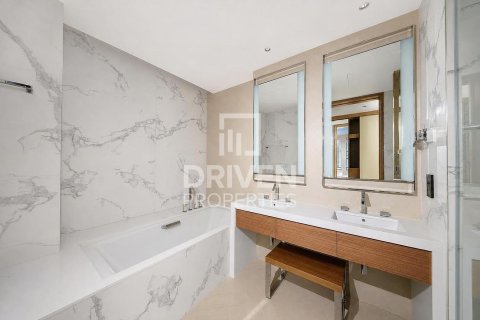 Купить квартиру в The Address Residences Dubai Opera, Даунтаун Дубай (Даунтаун Бурдж Дубай), Дубай: 3 спальни, 146.14м², № 125356 - фото 20