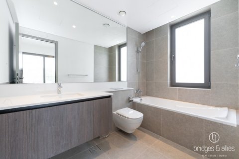 Villa à Dubai, 4 chambres, 316 m², № 47270 - photo 17
