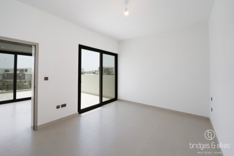 Villa à Dubai, 4 chambres, 316 m², № 47270 - photo 27