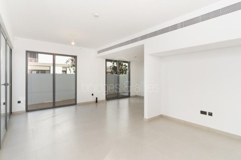 Villa en Dubai, 4 dormitorios, 316.8 m², № 47282 - foto 2