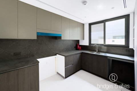 Villa en Dubai, 4 dormitorios, 316.9 m², № 47280 - foto 6
