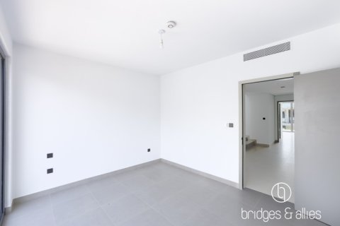 Villa en Dubai, 4 dormitorios, 316.9 m², № 47280 - foto 16