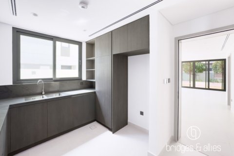 Villa en Dubai, 4 dormitorios, 316.9 m², № 47280 - foto 7