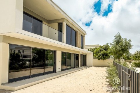 Villa en Dubai, 4 dormitorios, 378.3 m², № 47271 - foto 8