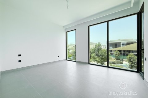 Villa en Dubai, 4 dormitorios, 378.3 m², № 47271 - foto 15