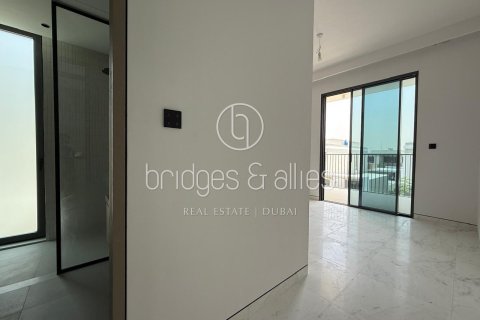 Villa en Dubai, 4 dormitorios, 373.1 m², № 47279 - foto 10