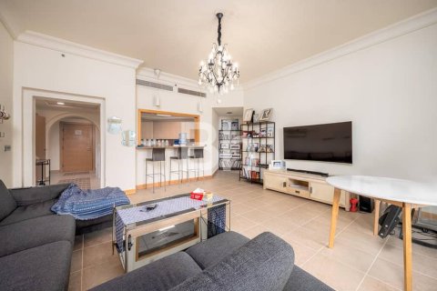 Снять в аренду квартиру в Пальме Джумейре, Дубай: 2 спальни, 144м², № 25013 - фото 1