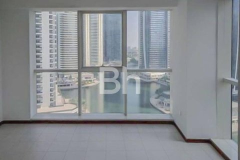 Apartment in Jumeirah Lake Towers, Dubai 2 bedrooms, 145 sq.m. № 25011 - photo 12
