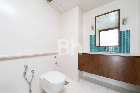 Apartment in Palm Jumeirah, Dubai 3 bedrooms, 212 sq.m. № 24993 - photo 3