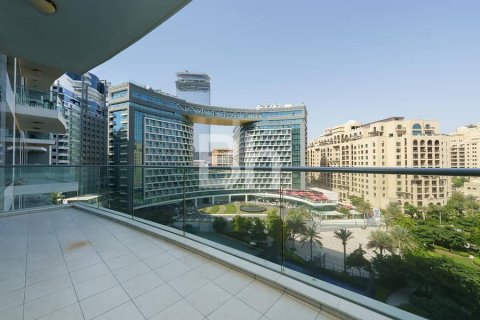 Apartment in Palm Jumeirah, Dubai 3 bedrooms, 212 sq.m. № 24993 - photo 4
