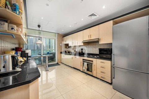Apartment in Dubai Marina, Dubai 3 bedrooms, 245 sq.m. № 24994 - photo 15