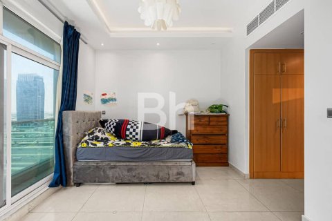 Apartment in Dubai Marina, Dubai 3 bedrooms, 245 sq.m. № 24994 - photo 12