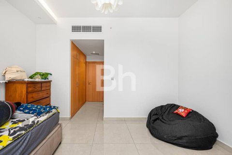 Apartment in Dubai Marina, Dubai 3 bedrooms, 245 sq.m. № 24994 - photo 11