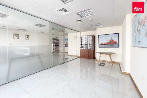 Office in Dubai 60.9 sq.m. № 59540 - photo 6
