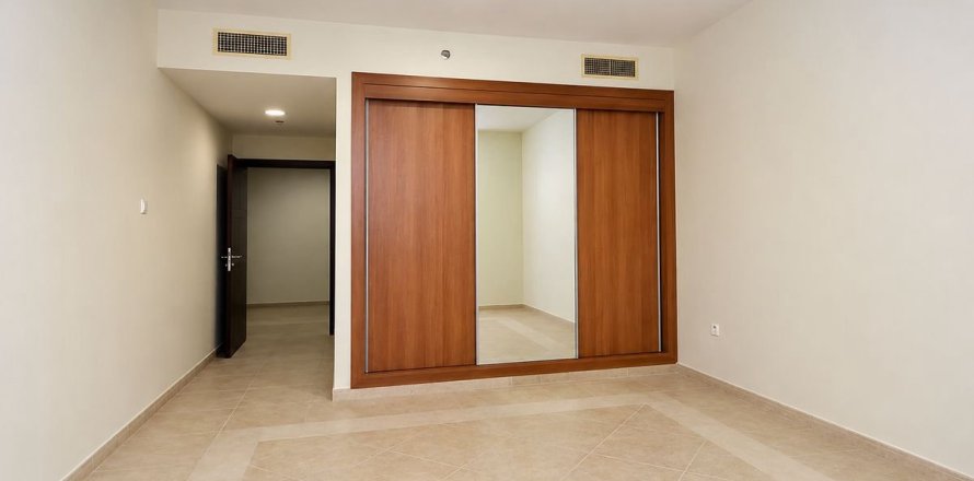 Appartement à Dubai Marina, Dubai, 1 chambre, 85.8 m², № 124348