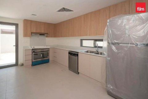 Adosado en Dubai, 4 dormitorios, 323.5 m², № 124353 - foto 4