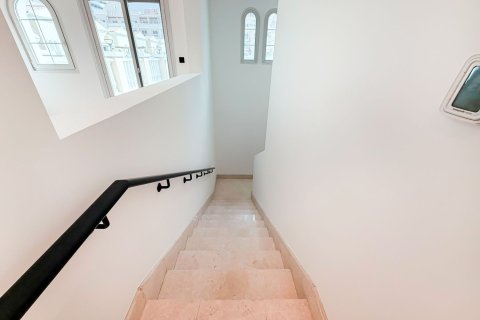 Villa in Jumeirah Village Circle, Dubai 2 bedrooms, 240 sq.m. № 133953 - photo 7