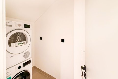 Villa in Jumeirah Village Circle, Dubai 2 bedrooms, 240 sq.m. № 133953 - photo 12