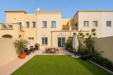 Villa en The Springs, Dubai, 2 dormitorios, 157.42 m², № 133947 - foto 3
