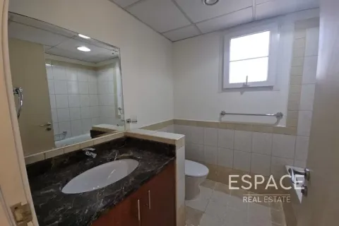 Townhouse in The Springs, Dubai 3 bedrooms, 245 sq.m. № 62243 - photo 8