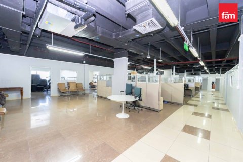 Bureau à Al Furjan, Dubai, 622.6 m², № 77774 - photo 1