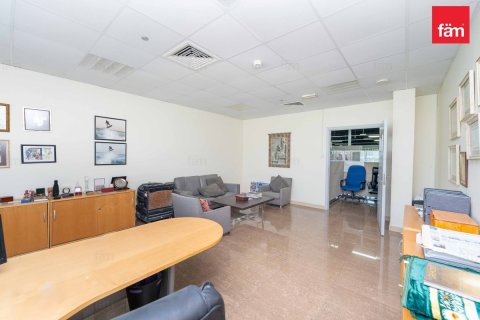 Bureau à Al Furjan, Dubai, 622.6 m², № 77774 - photo 12