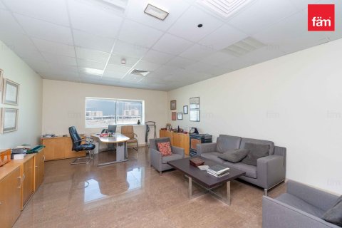 Bureau à Al Furjan, Dubai, 622.6 m², № 77774 - photo 6