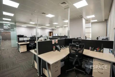 Купить офис в Бизнес-Бэе, Дубай: 434м², № 61632 - фото 4