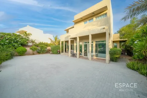 Villa à Saheel, Arabian Ranches, Dubai, 3 chambres, 299 m², № 61643 - photo 1