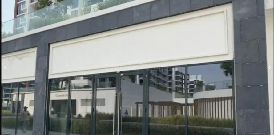 Магазин в Meydan, Дубай, 26м², № 85867