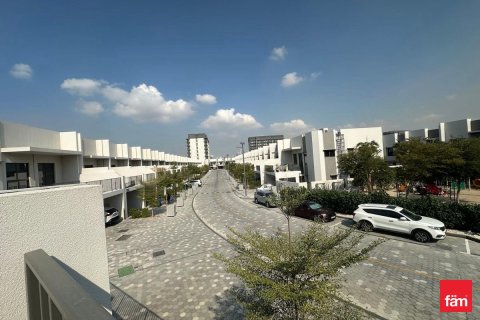 Villa in Mohammed Bin Rashid City, Dubai 2 bedrooms, 170.5 sq.m. № 85859 - photo 10