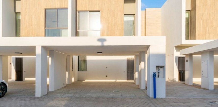 Villa en Dubai, 3 dormitorios, 174 m², № 85869