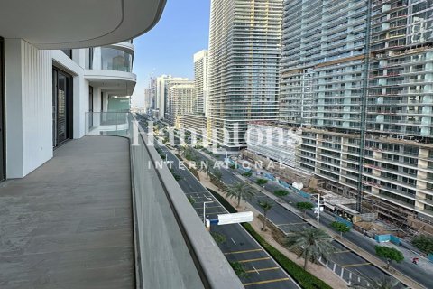 Снять в аренду квартиру в Dubai Harbour, Дубай: 1 спальня, 73.67207900м², № 118573 - фото 3