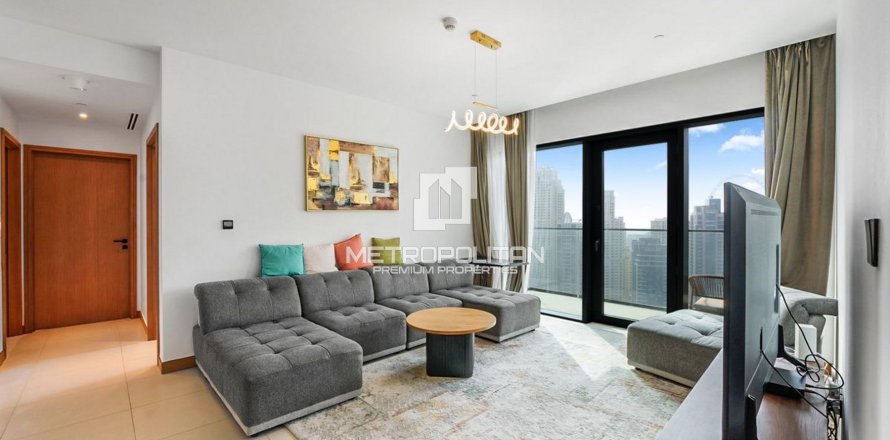 Apartment in Vida Residences Dubai Marina, Dubai Marina, Dubai 3 bedrooms, 154 sq.m. № 73602