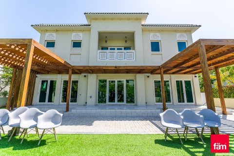 Villa in Al Furjan, Dubai 4 bedrooms, 689.7 sq.m. № 50105 - photo 26