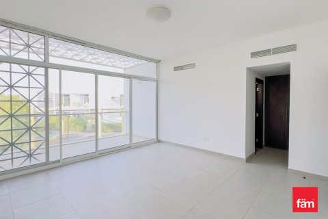 Villa in Dubai 4 bedrooms, 392.8 sq.m. № 50096 - photo 1