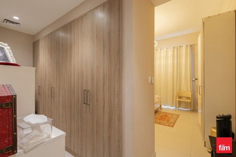 Villa in Dubai 4 bedrooms, 227.4 sq.m. № 50104 - photo 19