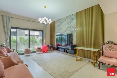 Villa in Dubai 4 bedrooms, 227.4 sq.m. № 50104 - photo 6